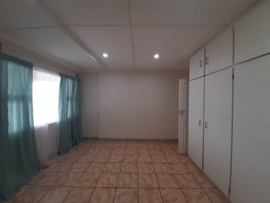 7 Bedroom Property for Sale in Woodbrook Eastern Cape